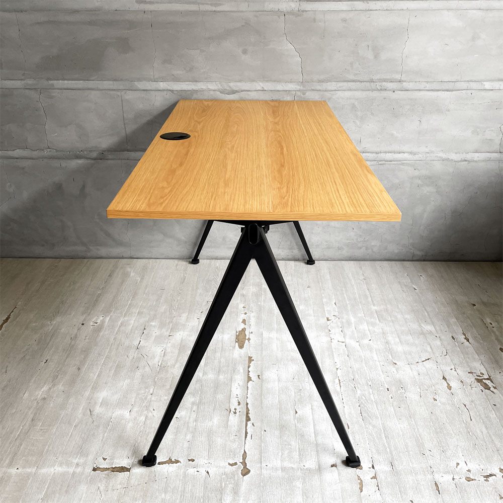 ヘイ HAY ピラミッドデスク PYRAMID DESK オーク材×スチール脚 コンパスレッグ W120cm 定価￥55,000- ♪