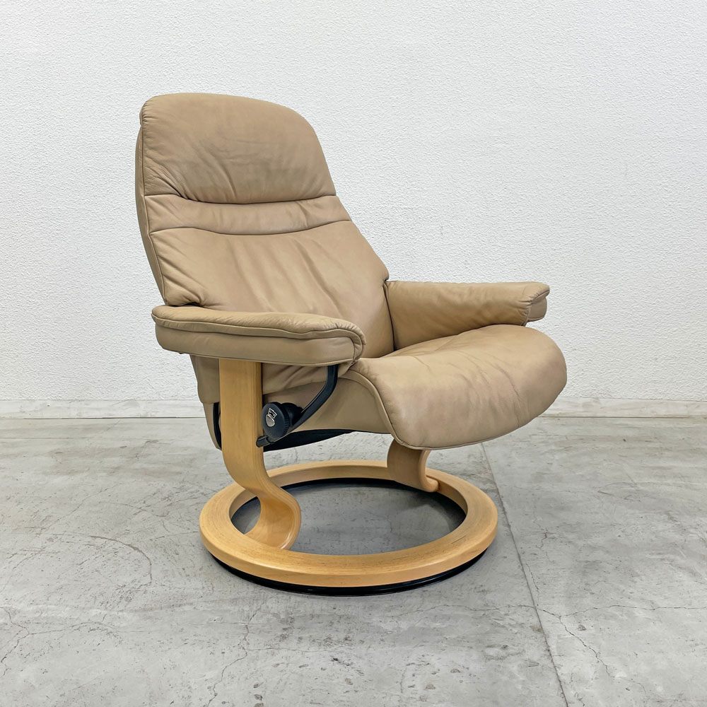 エコーネス EKORNES ストレスレス Stressless サンライズ クラシック Mサイズ リクライニングチェア オットマン無し リクライナー レザー〓