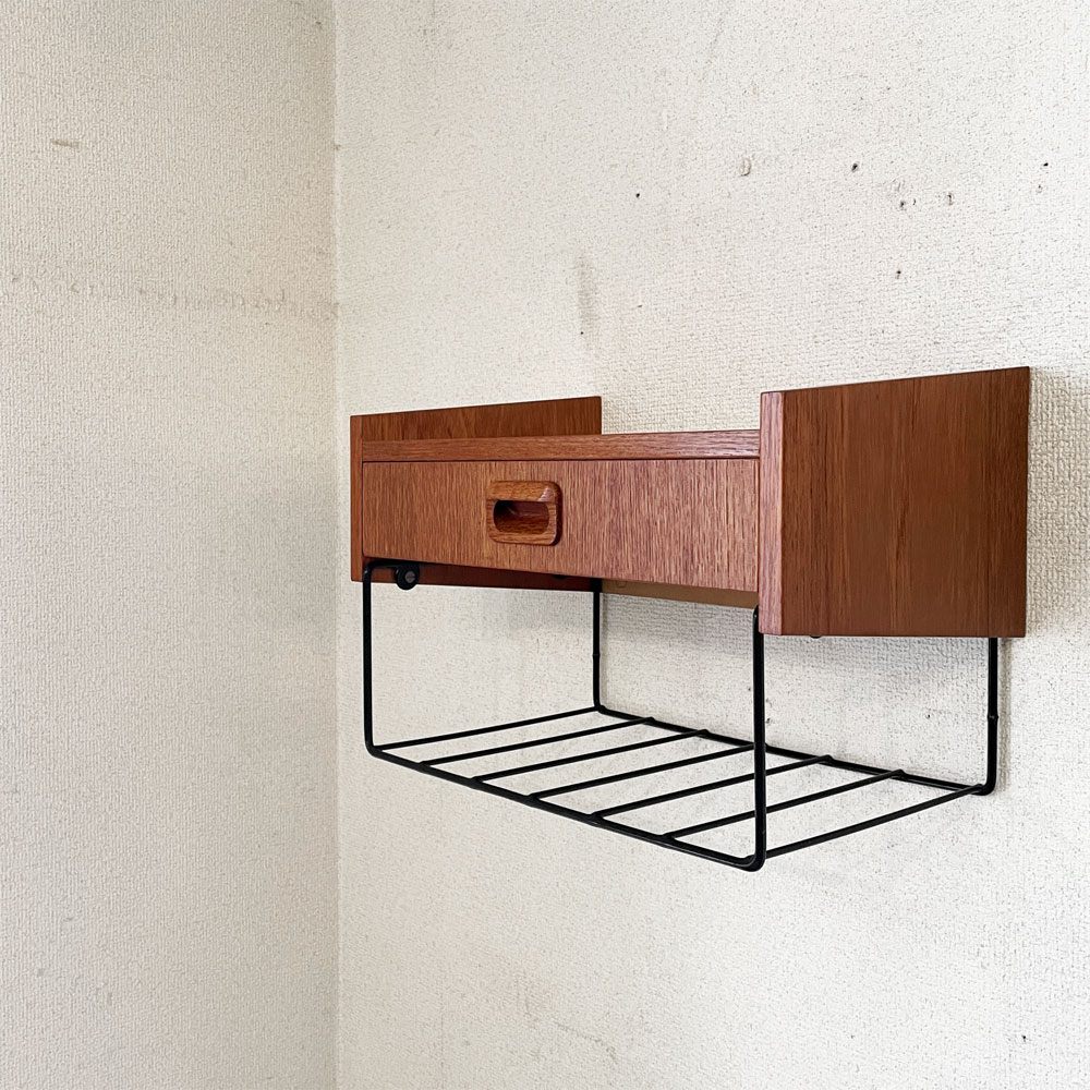 スウェーデンビンテージ Swedish Vintage チーク材 ウォールシェルフ 1ドロワー スチールワイヤーラック付 W34.5cm 壁掛け棚 北欧家具 ◎