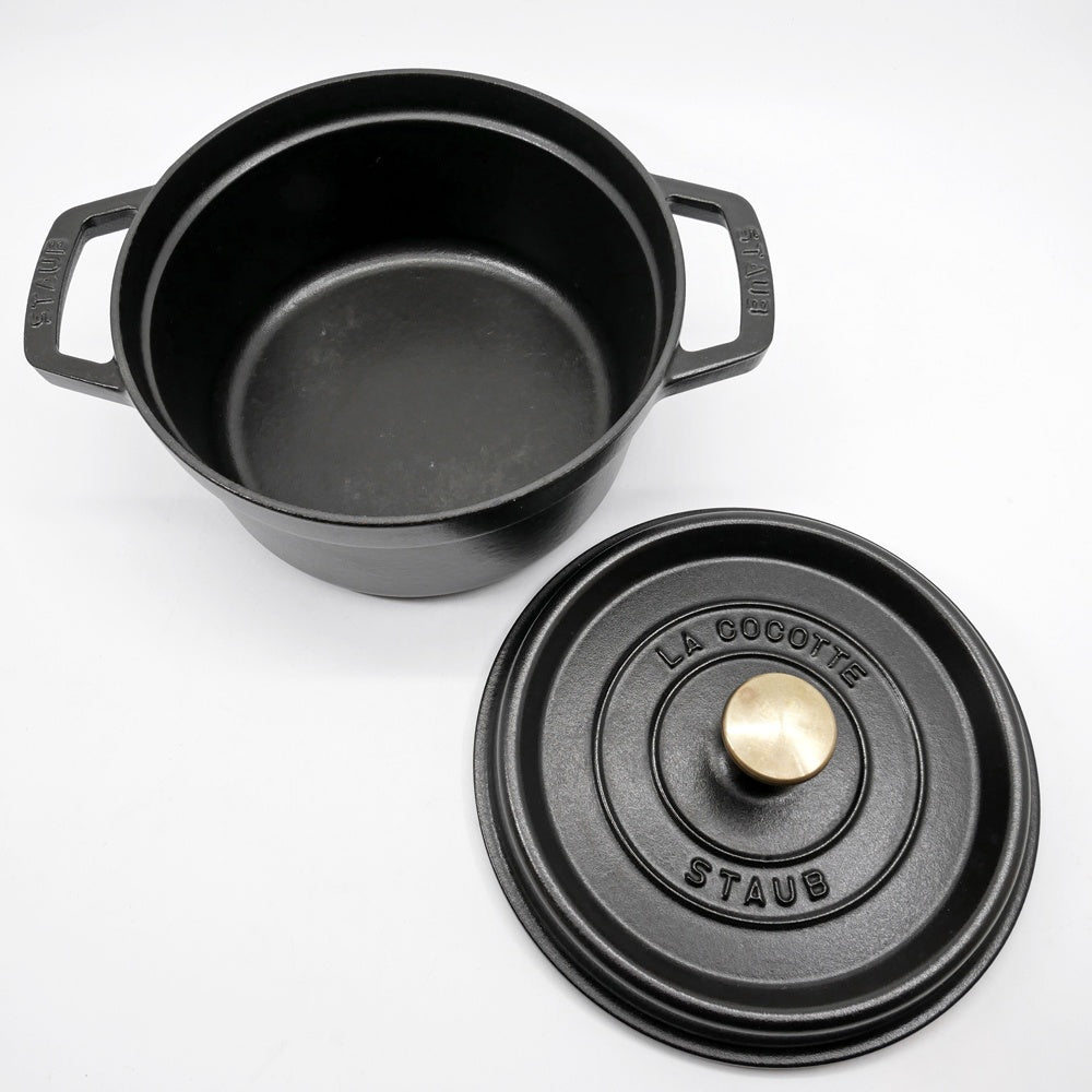 ストウブ STAUB ピコ ココット ラウンド 両手鍋 ブラック 20cm 鋳物 キャセロール ガス オーブン IH対応 フランス ●