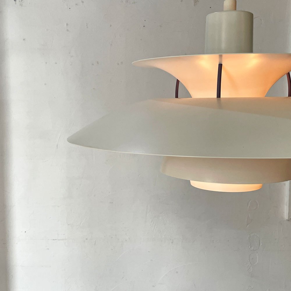 ルイスポールセン Louis Poulsen PH5 ペンダントライト ポール・ヘニングセン Poul Henningsen クラシックホワイト デンマーク 名作照明 ★