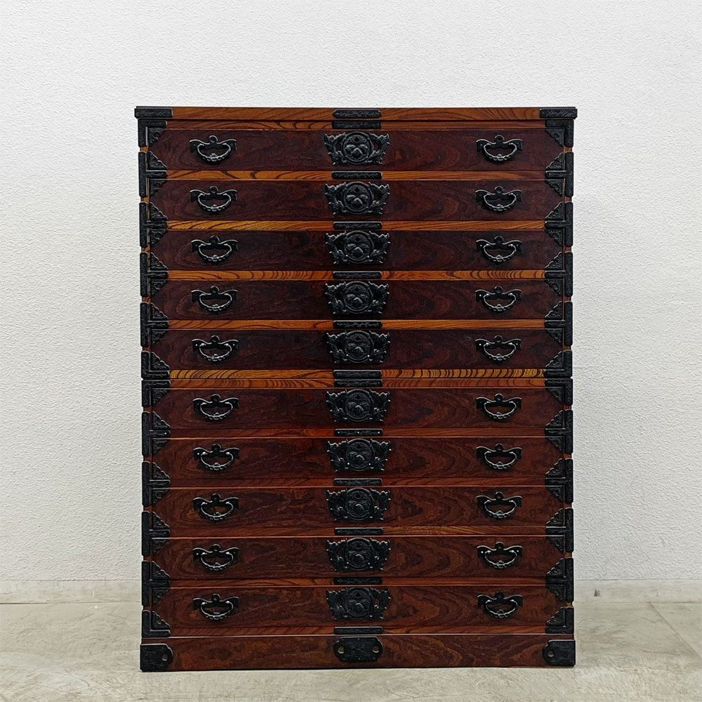 岩谷堂箪笥 重宝箪笥 整理箪笥 10段 チェスト 欅材 w105 h135cm 南部鉄器金具 桐紋様 伝統工芸 民芸家具 ◎