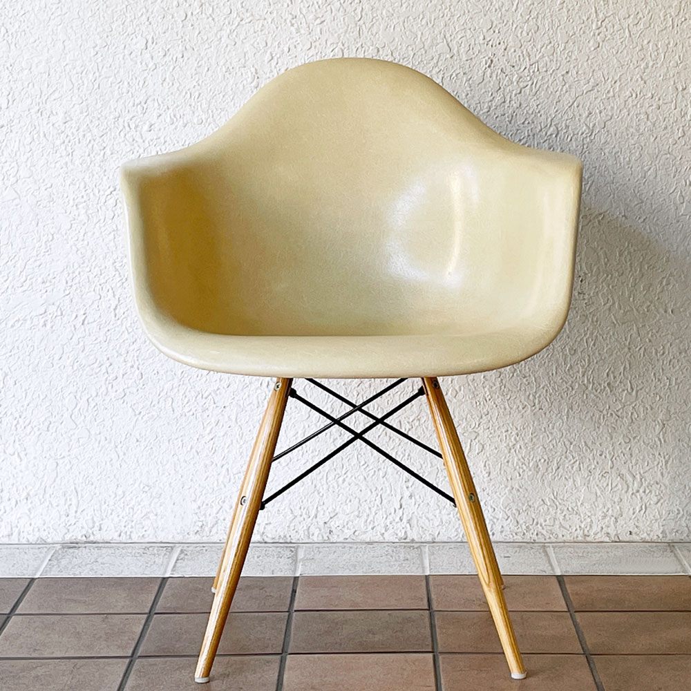 ハーマンミラー Herman Miller アームシェルチェア セカンド 2nd ビンテージ FRP ダヴェルベース イームズ ミッドセンチュリー ◇
