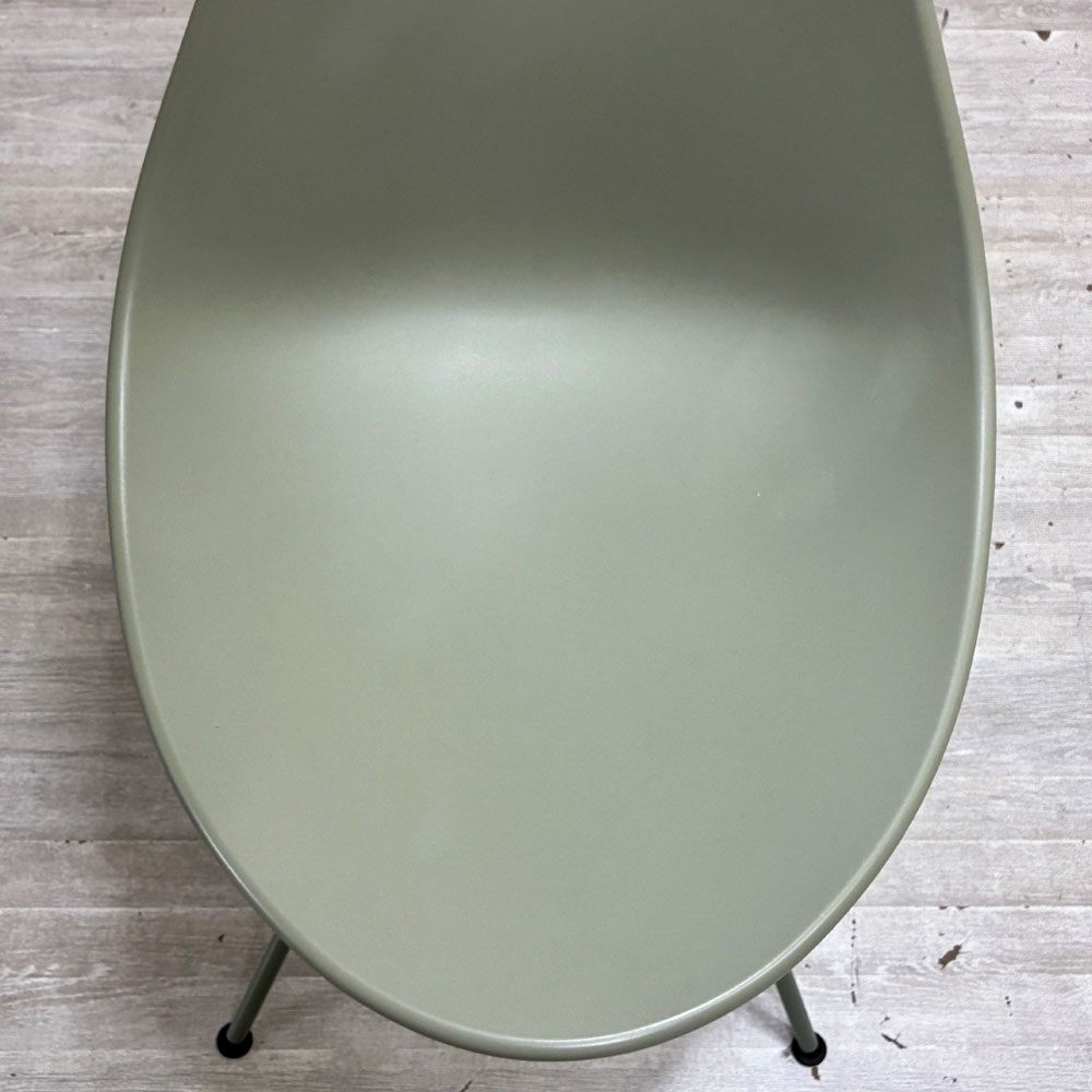 フリッツハンセン Fritz Hansen ドロップチェア Drop Chair ストーングレー アルネ・ヤコブセン 北欧 デンマーク ●