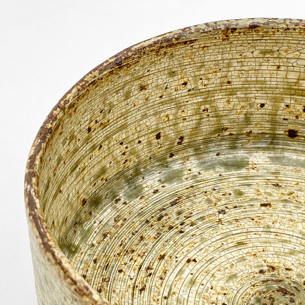 馬渡新平 ひび粉吹き 平鉢 W18cm ボウル 北海道 和食器 貫入 現代作家 ●