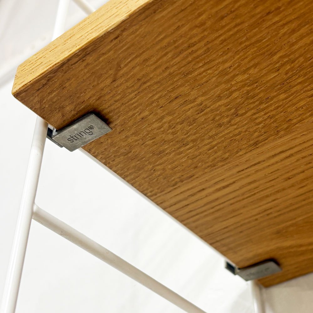 ストリングファニチャー String Furniture システムベーシック system BASIC 78x20 シェルフシステム ウォールシェルフ 3段 オーク材 ホワイトフレーム ●