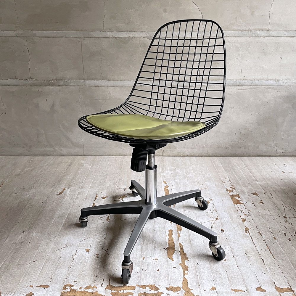 モダニカ MODERNICA ワイヤーチェア Wire Chair ブラックワイヤー ローリングベース キャスター ガス圧式昇降機能 シートパッド付 PVCレザー イームズ ミッドセンチュリー ♪