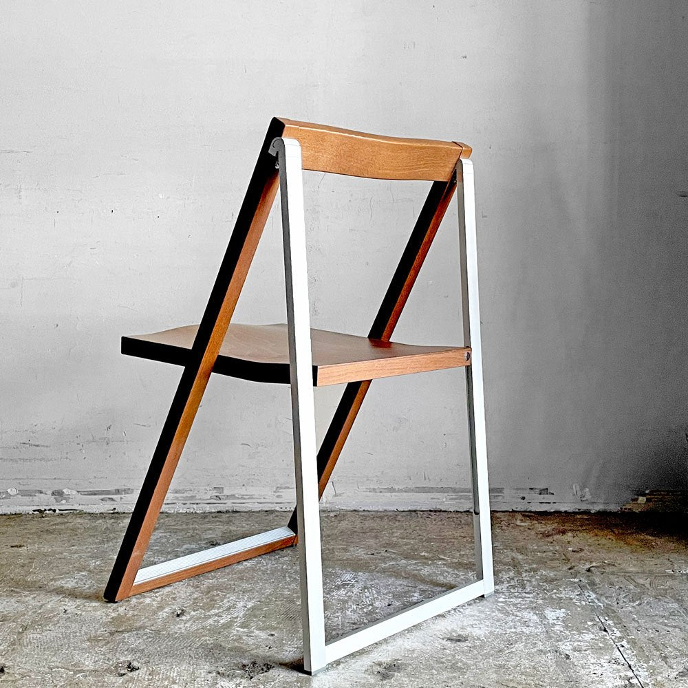 カリガリス Calligaris コヌビア connubia スキップ SKIP フォールディングチェア ビーチ材 ウォールナット色 イタリア ■