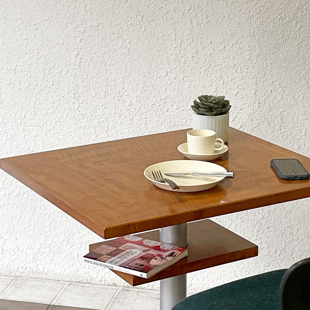 アノニマスデザイン Anonymous Design 木製 カフェテーブル 棚板付き スクエア天板 スチールレッグ オーダーファニチャー 店舗什器 ◇