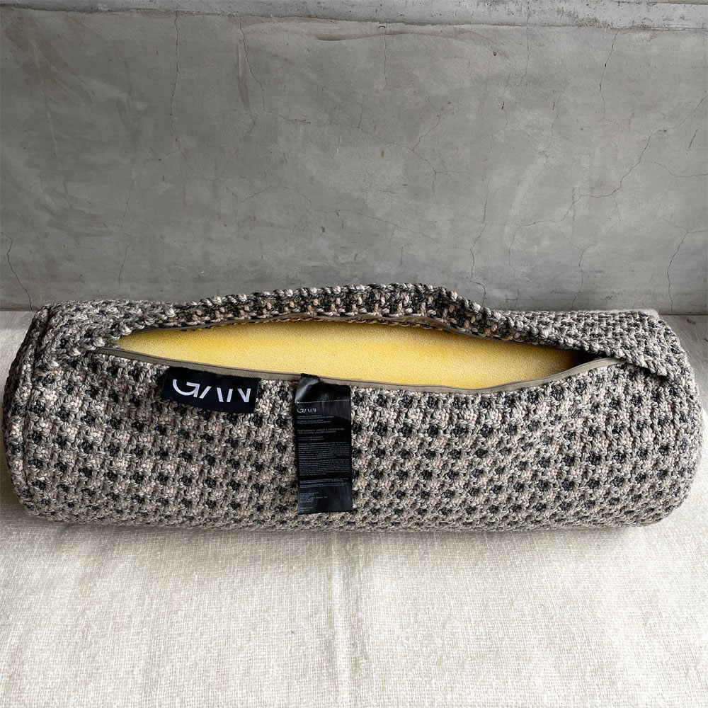 ガン GAN ガーデンレイヤーズ Garden Layers スモールロール Small Roll クッション カバーリング スペイン パトリシア・ウルキオラ ♪