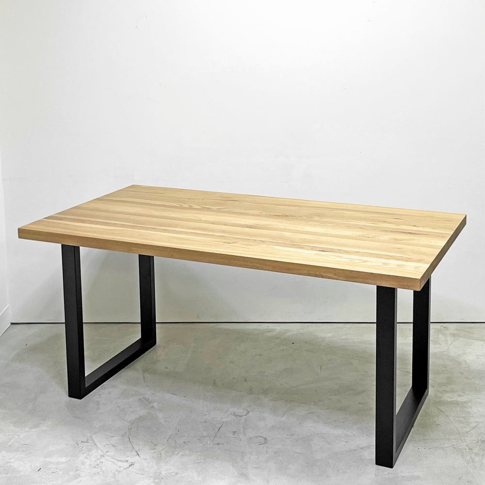 関家具 ベルデⅢ Verde3 ダイニングテーブル オーク無垢材 脚間調節可能 大川家具 定価￥57,500- 展示品 ●