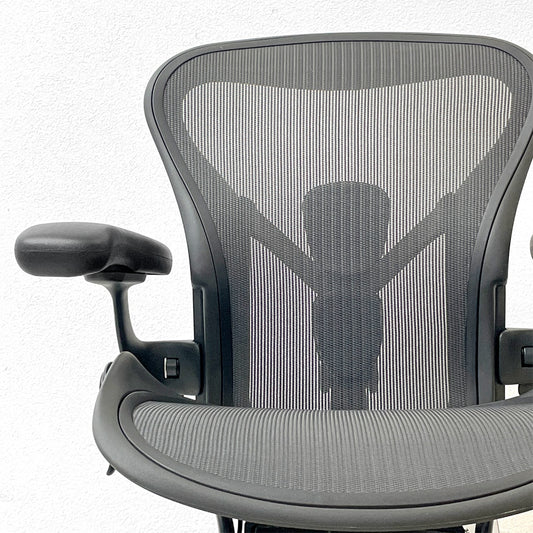 ハーマンミラー Herman Miller アーロンチェア リマスタード フル装備 Aサイズ グラファイトベース ポスチャーフィット ●