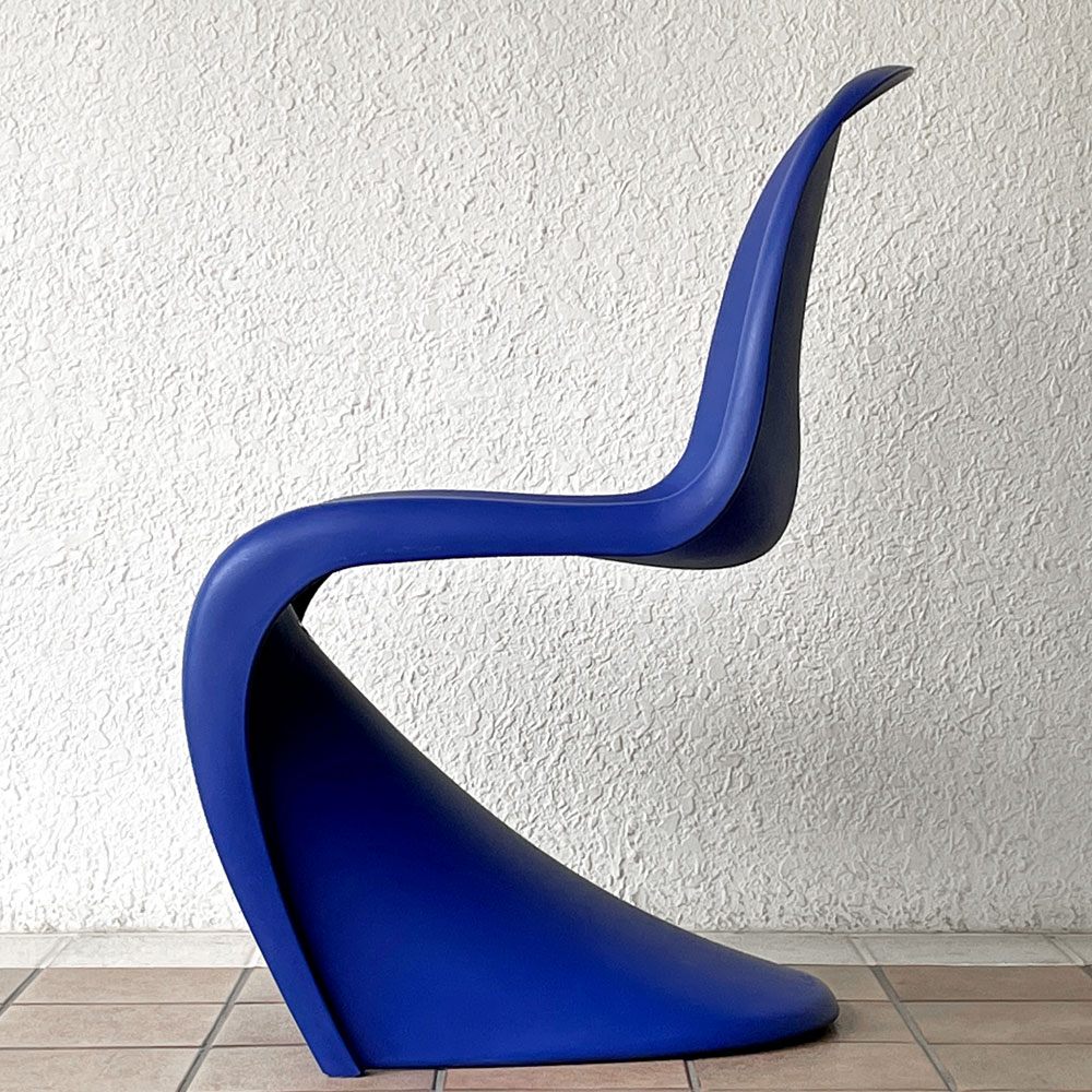 ヴィトラ vitra パントンチェア ダイニングチェア スタッキング ブルー ヴェルナー・パントン ミッドセンチュリー 定価58,300円 B ◇