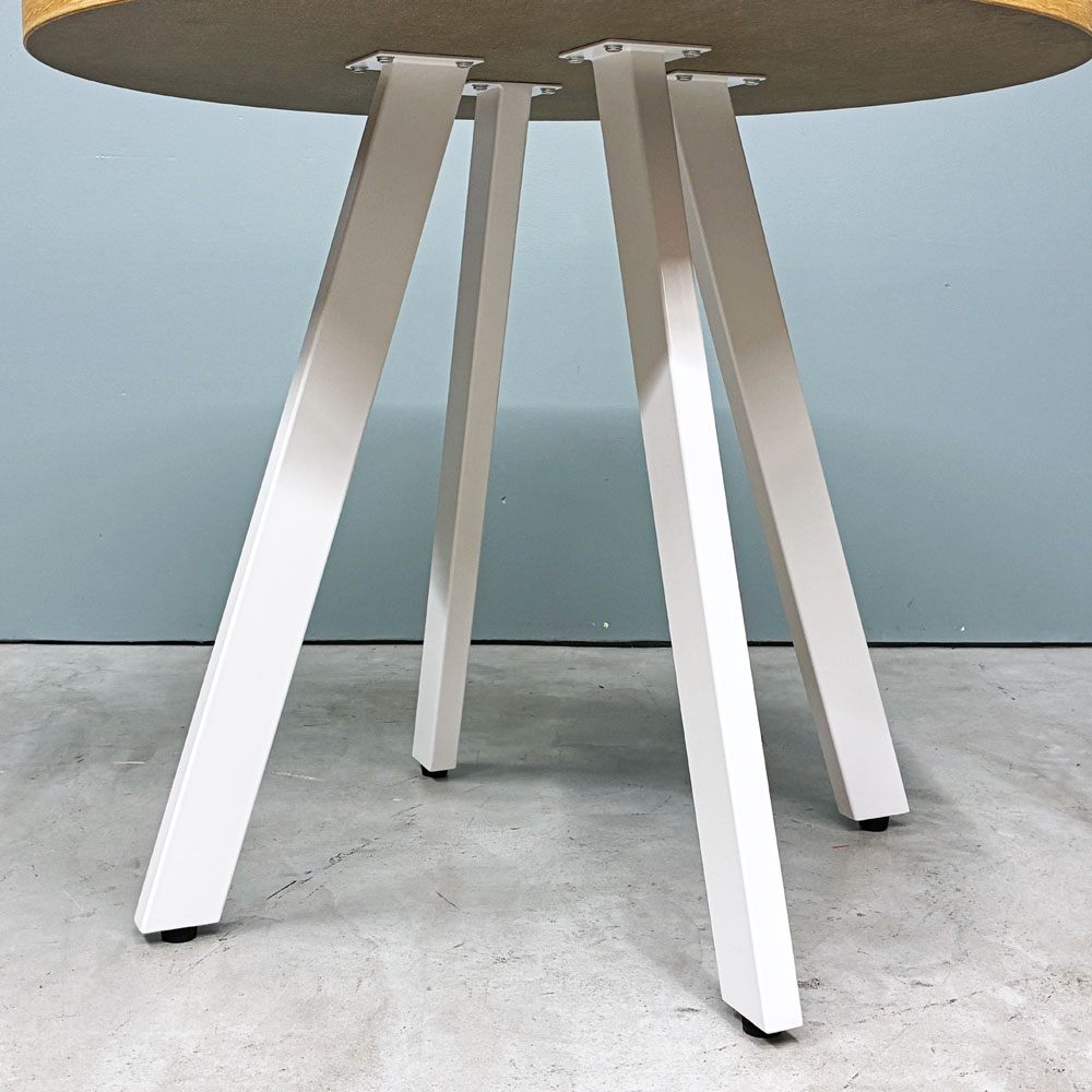 かなでもの KANADEMONO ザ・カフェテーブル THE CAFE TABLE White Steel 4pin ラウンド Φ83cm リノリウム天板 定価￥79,800- ◎