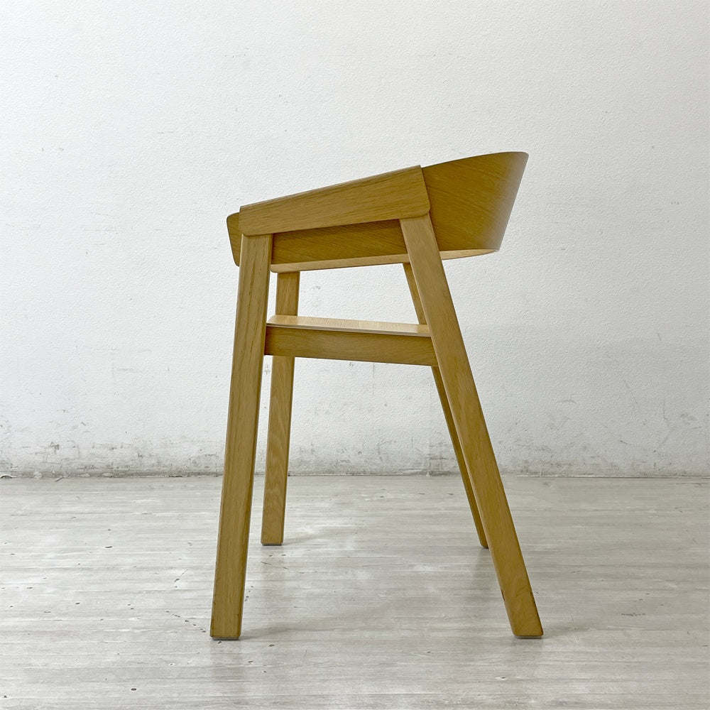 ムート muuto カバーアームチェア Cover Armchair ダイニングチェア 板座 オークカラー 定価￥106,700- A ●