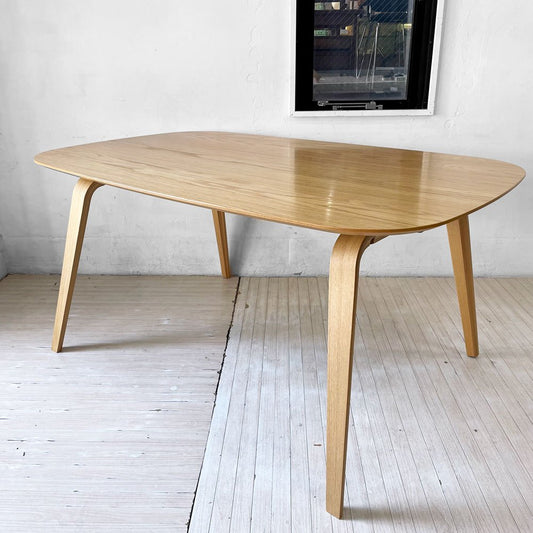 ボーコンセプト BoConcept ハウゲ HAUGE ダイニングテーブル オーク材 W160cm ナチュラルテイスト モダンスタイル 定価¥ 215,900- ★