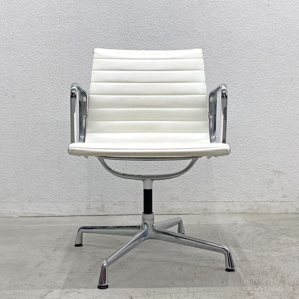 ヴィトラ vitra アルミナムグループ マネジメントチェア デスクチェア 本革 4本脚 グライズ イームズ 〓