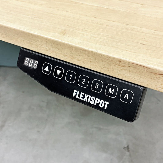 かなでもの KANADEMONO ザ・テーブル THE TABLE ラバーウッド天板 × 電動昇降脚 ホワイト ◎