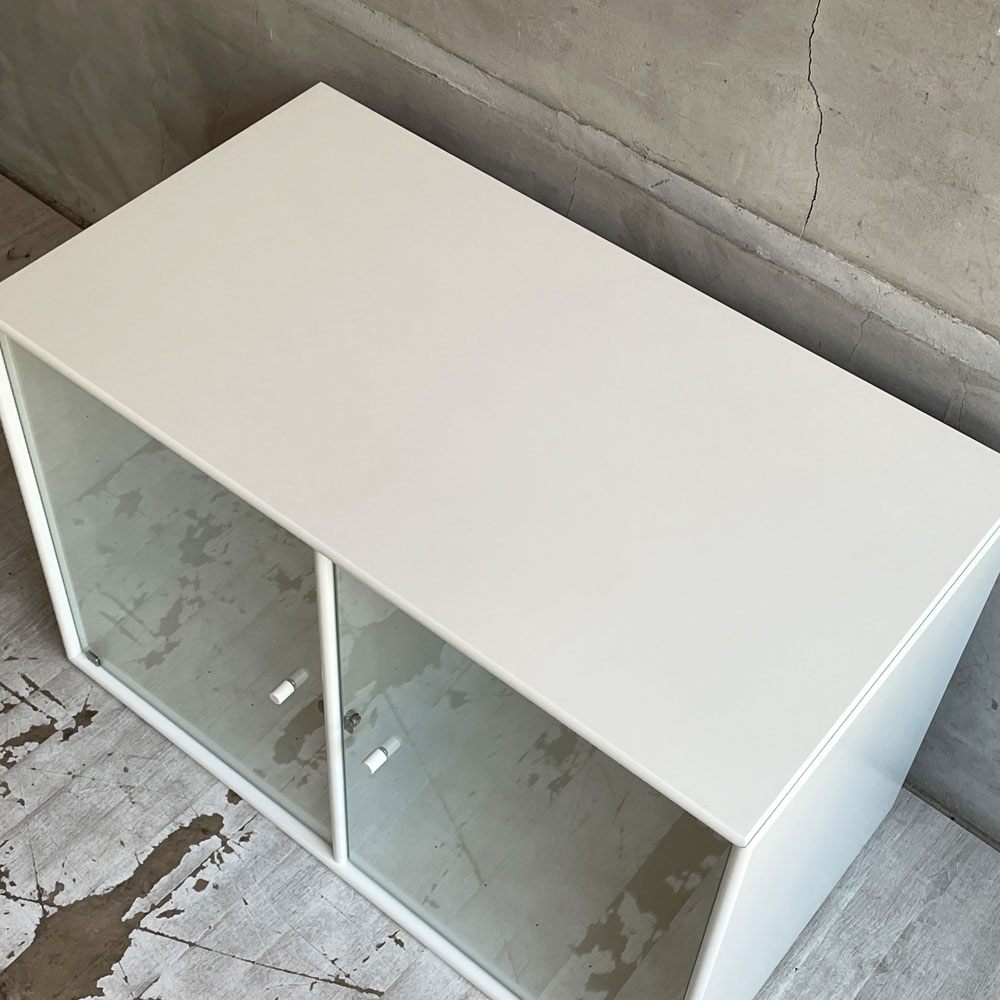 モンタナ MONTANA システムシェルフユニット SYSTEM SHELF UNIT キャビネット ガラス扉 ホワイト デンマーク ♪