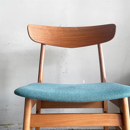 北欧ビンテージ Scandinavian vintage ダイニングチェア チーク材 x ビーチ材 ブルー系 ファブリック 北欧家具 ■