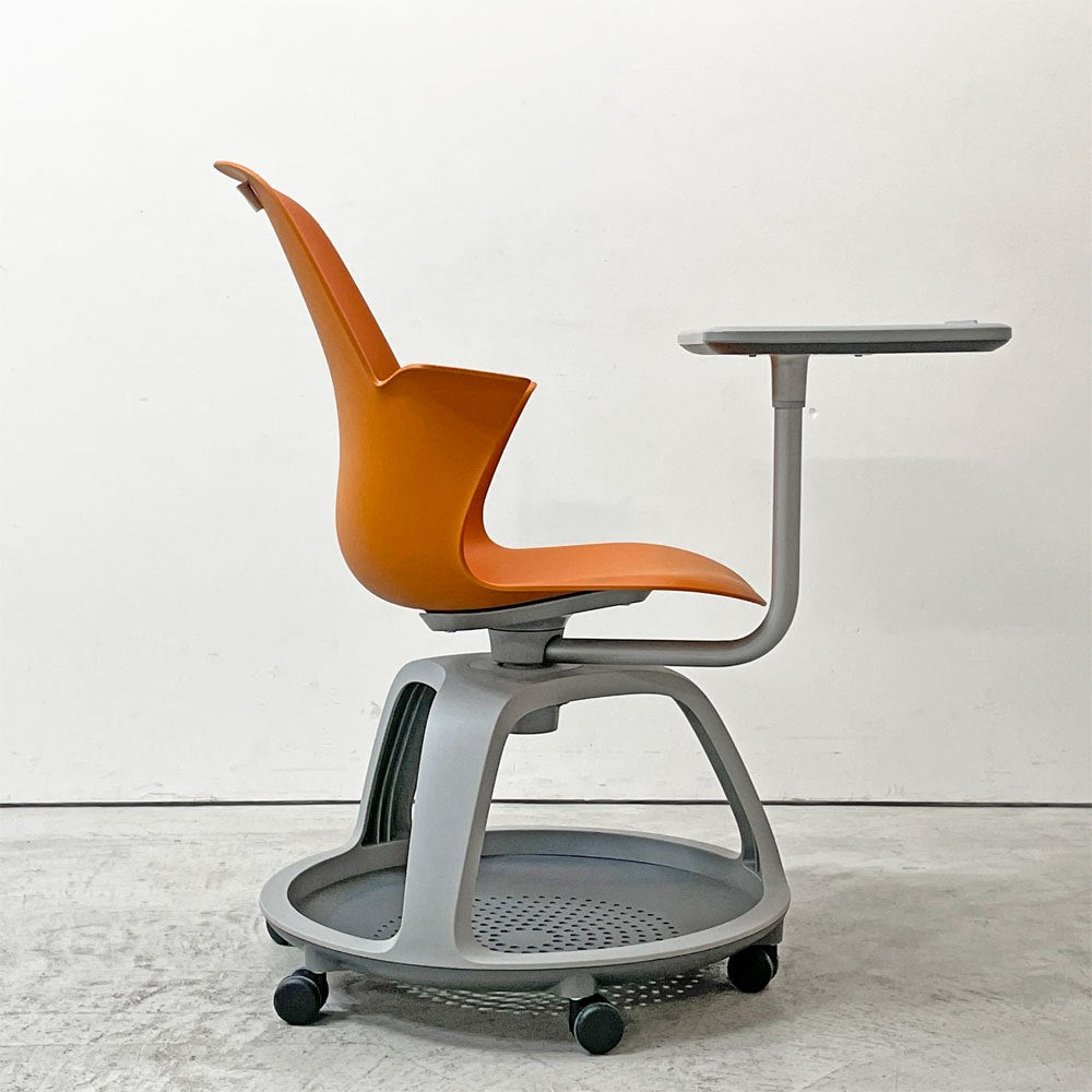 スチールケース Steelcase ノード node ミーティングチェア オフィスチェア シトロン 可動式サイドテーブル＆キャスター付き ●