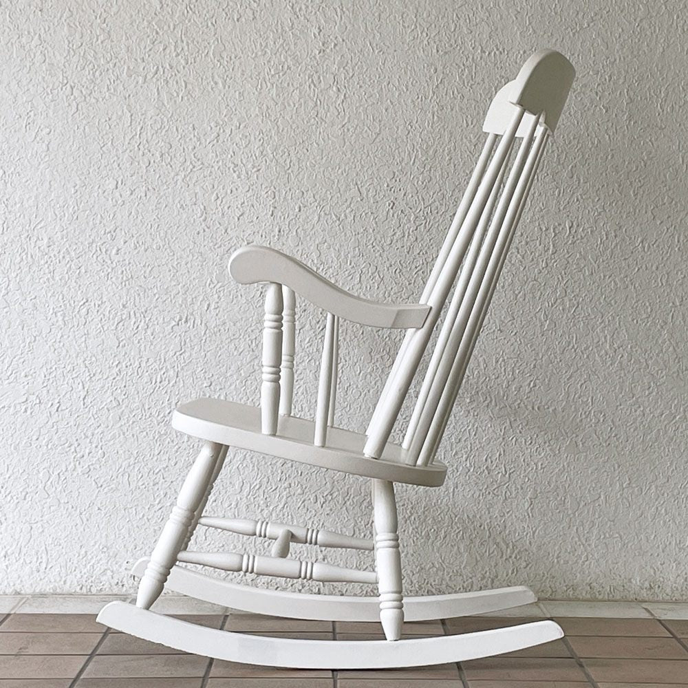 クラシカルデザイン Classical Design ロッキングチェア 揺り椅子 ホワイトペイント スポークバック ◇