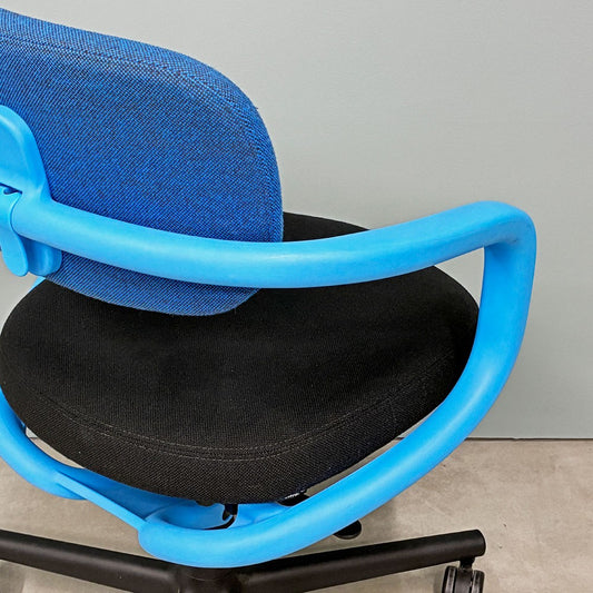 ヴィトラ Vitra オールスター Allstar オフィスチェア デスクチェア ブルー×ブラック コンスタンチン・グルチッチ 定価￥163,900- ◎