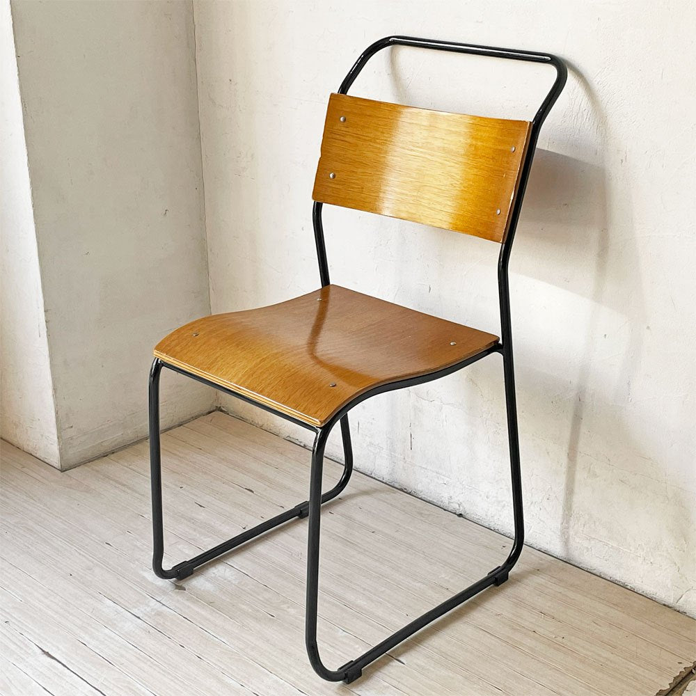 クラッシュゲート CRASH GATE ノットアンティークス Knot antiques ブルーノチェア RP6 BLUNO CHAIR スタッキングチェア プライウッド スチールレッグ ブラック 関家具 B ★