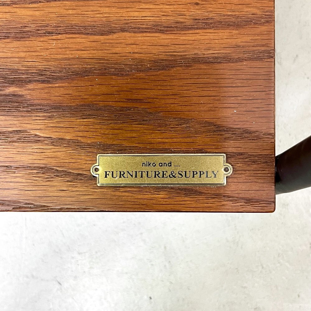 ニコアンド niko and… furniture & supply リビングテリトリー LIVING TERRITORY ハンガーラック オーク材 スチールフレーム インダストリアルデザイン 定価￥14,740- ●