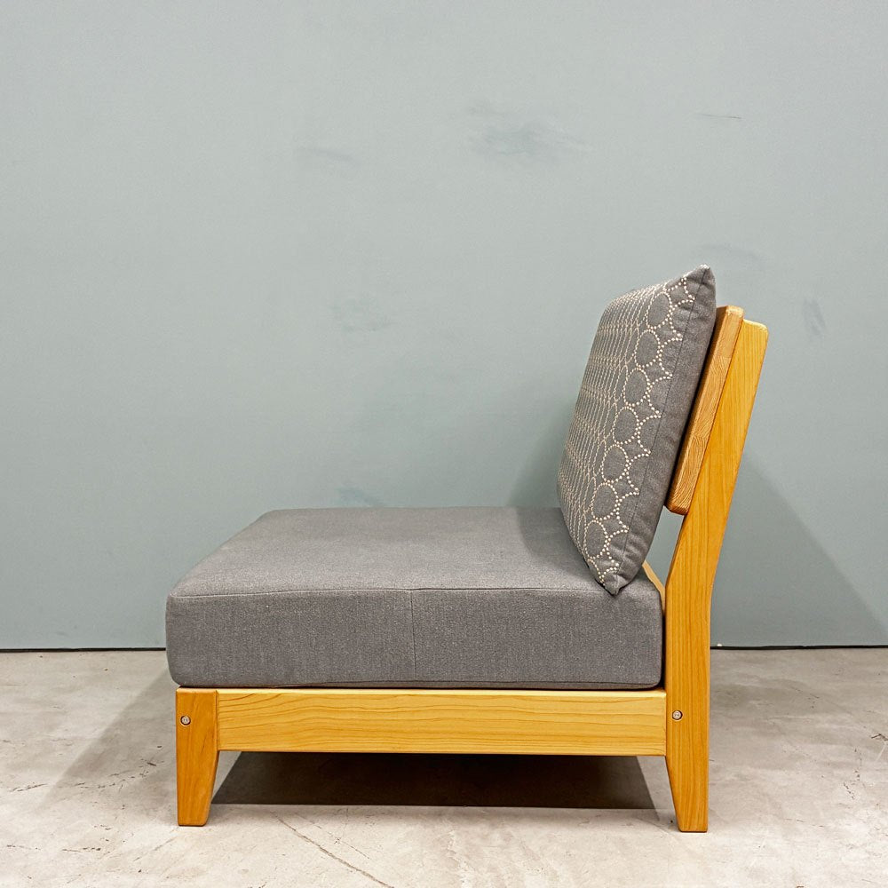 キシル XYL ソファ S1.4 armless ミナ ペルホネン mina perhonen タンバリン生地 グレー 参考価格：¥156,000- ◎
