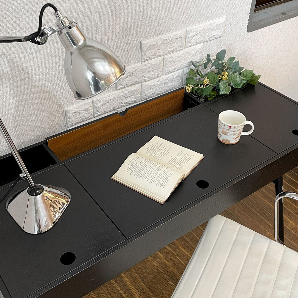 ボーコンセプト Boconcept クパチーノ デスク Cupertino Desk デザイナーデスク オーク×ウォールナット材 リバーシブル天板 北欧 デンマーク 参考価格￥134,900- ◎