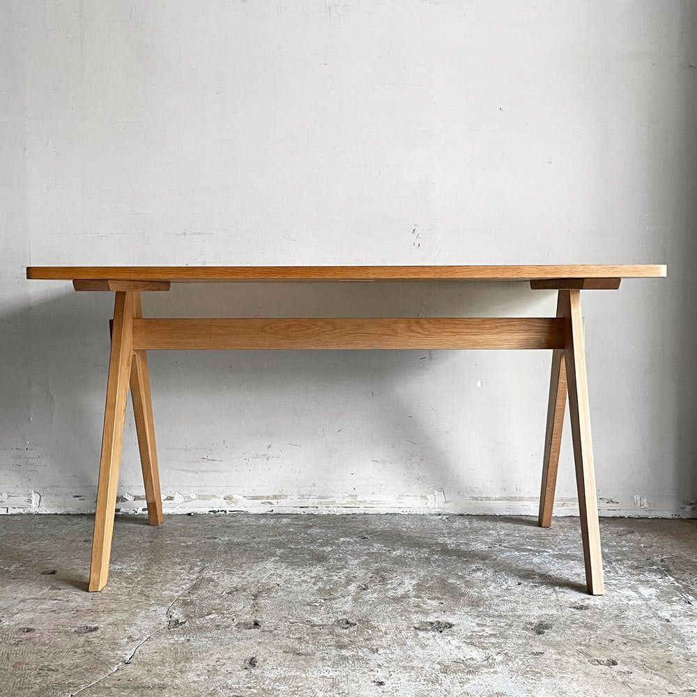 アーバンリサーチ URBAN research DOORS LIVING PRODUCTS ダイニングテーブル BOTHY 1350 オーク材 定価：￥88,000- ■