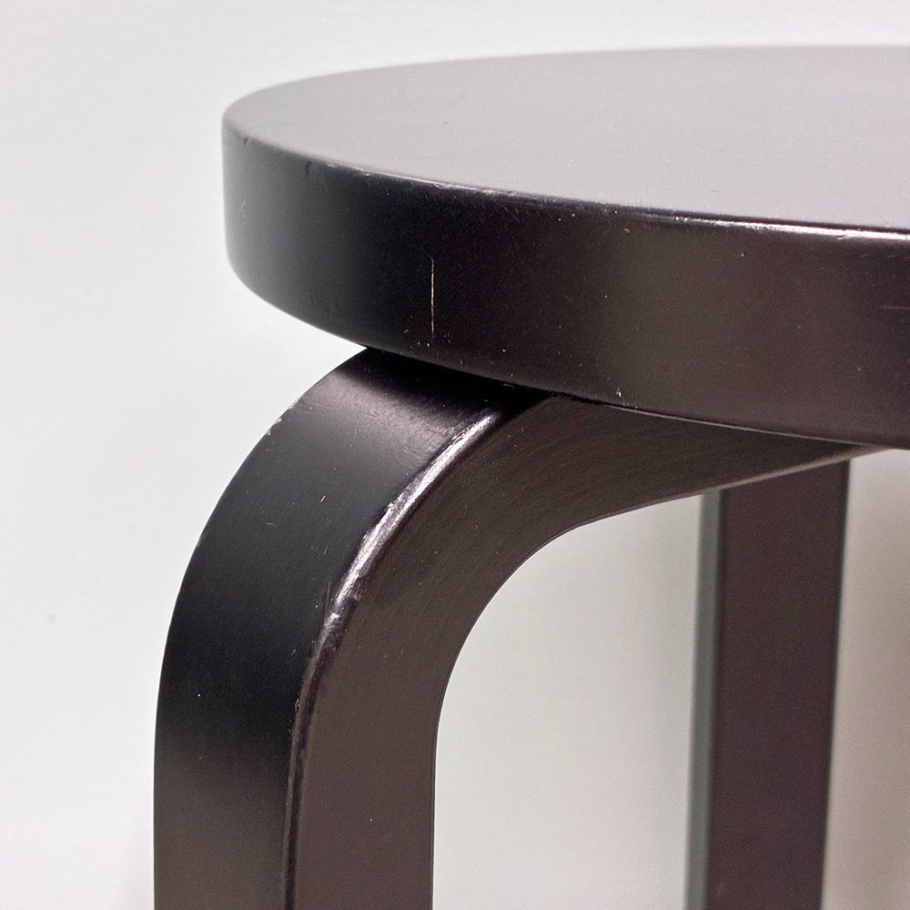 アルテック artek スツール60 オールブラック ラッカー 3本足 アルヴァ・アアルト フィンランド バーチ材 北欧家具 ◎