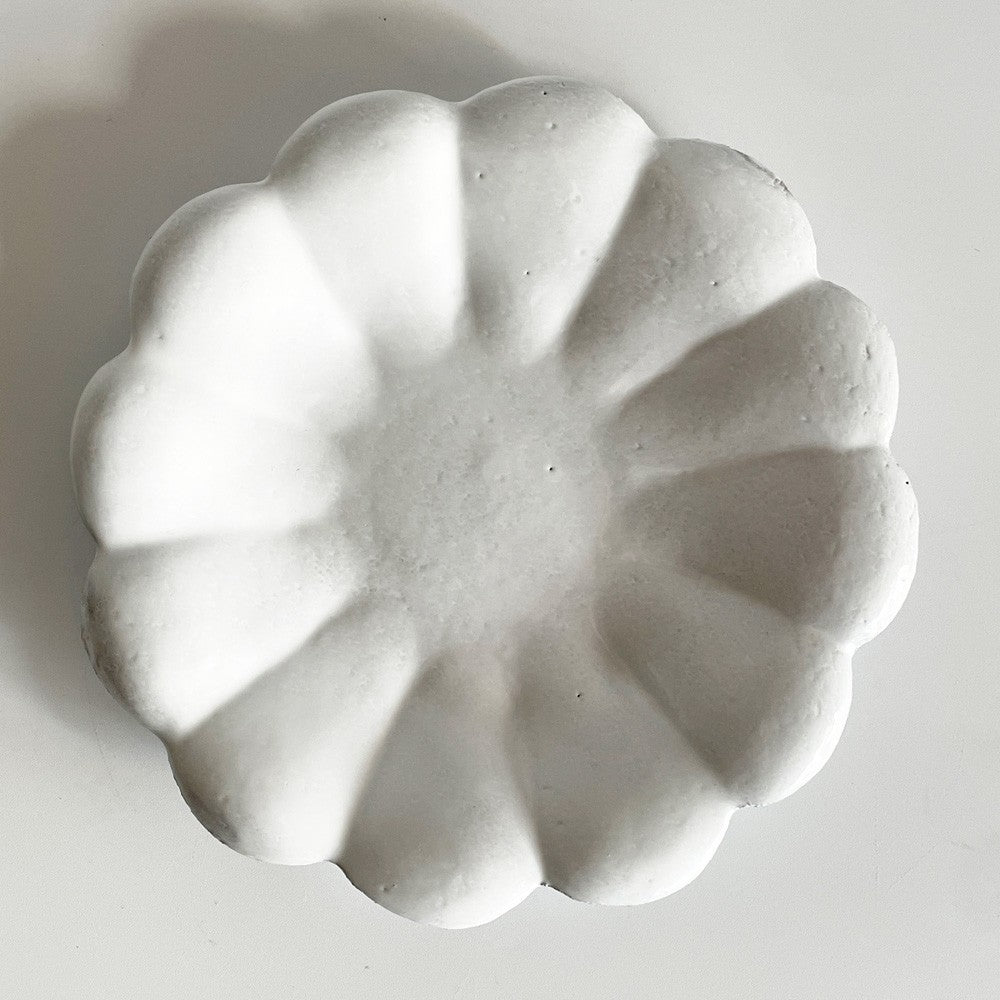 アスティエ・ド・ヴィラット Astier de Villatte マーガレット Marguerite チョコレートカップ＆ソーサー C&S 陶器 フランス 合計定価￥47,960- ■