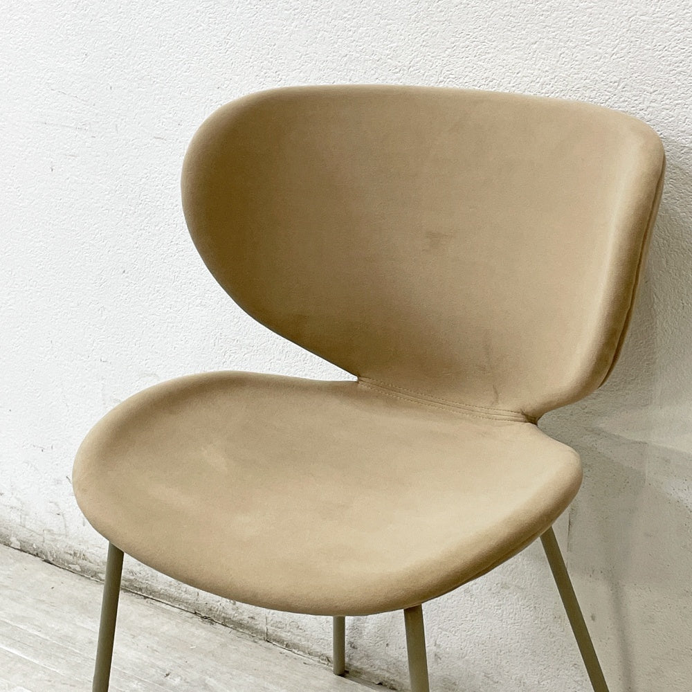 ボーコンセプト Bo Concept ハミルトンチェア Hamilton chair ダイニングチェア ファブリック ベルベット サンド モダンデザイン 北欧 デンマーク B ●