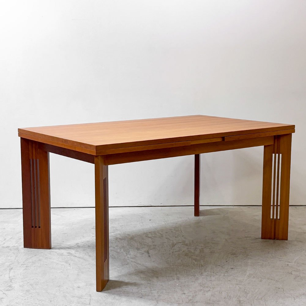 カッシーナ Cassina ベルリーノ Berlino エクステンション ダイニングテーブル チェリー材 W145-205-265cm C.R.Mackintosh イタリアモダン ●