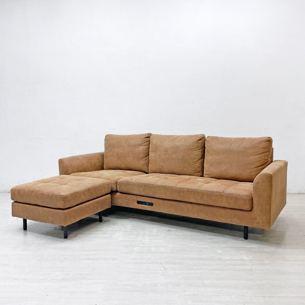 ジャーナルスタンダードファニチャー j.s.F ピーエスエフ カウチソファ PSF COUCH SOFA W210cm 3人掛けソファ オットマン レザー調 USB充電 コンセント付属 参考価格165,000円 ●