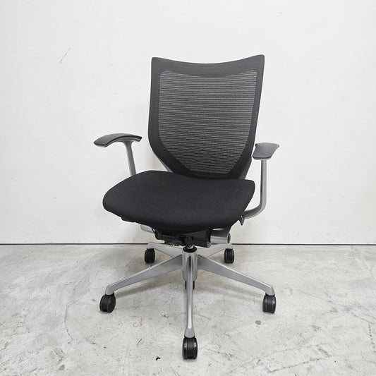 オカムラ OKAMURA バロンチェア Baron ローバック デスクチェア リクライニング機能 前後スライド デザインアーム ブラックカラー ジョルジェット・ジウジアーロ ●