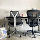 ハーマンミラー Herman Miller アーロンチェア スタンダード Bサイズ ポスチャーフィット グラファイトベース フル装備 ビル・スタンフ＆ドン・チャドウィック ■