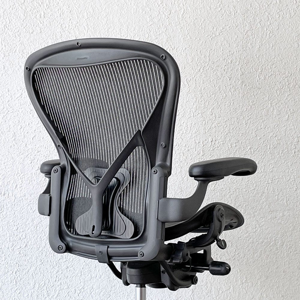 ハーマンミラー Herman Miller アーロンチェア スタンダード Bサイズ ポスチャーフィット グラファイトベース デスクチェア ビル・スタンフ＆ドン・チャドウィック ◇