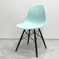 ハーマンミラー HermanMiller サイドシェルチェア ドゥエルレッグ DSW アクアスカイ × エボニー ポリプロピレン製 イームズ A ●