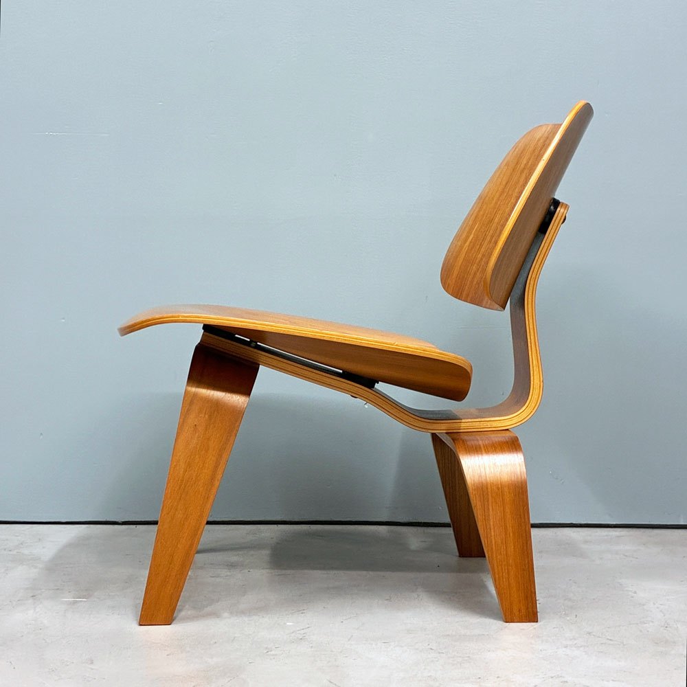 ハーマンミラー Herman Miller プライウッドラウンジチェア LCW ウッドレッグ ウォールナット C&R イームズ ミッドセンチュリー 2007年製 ◎