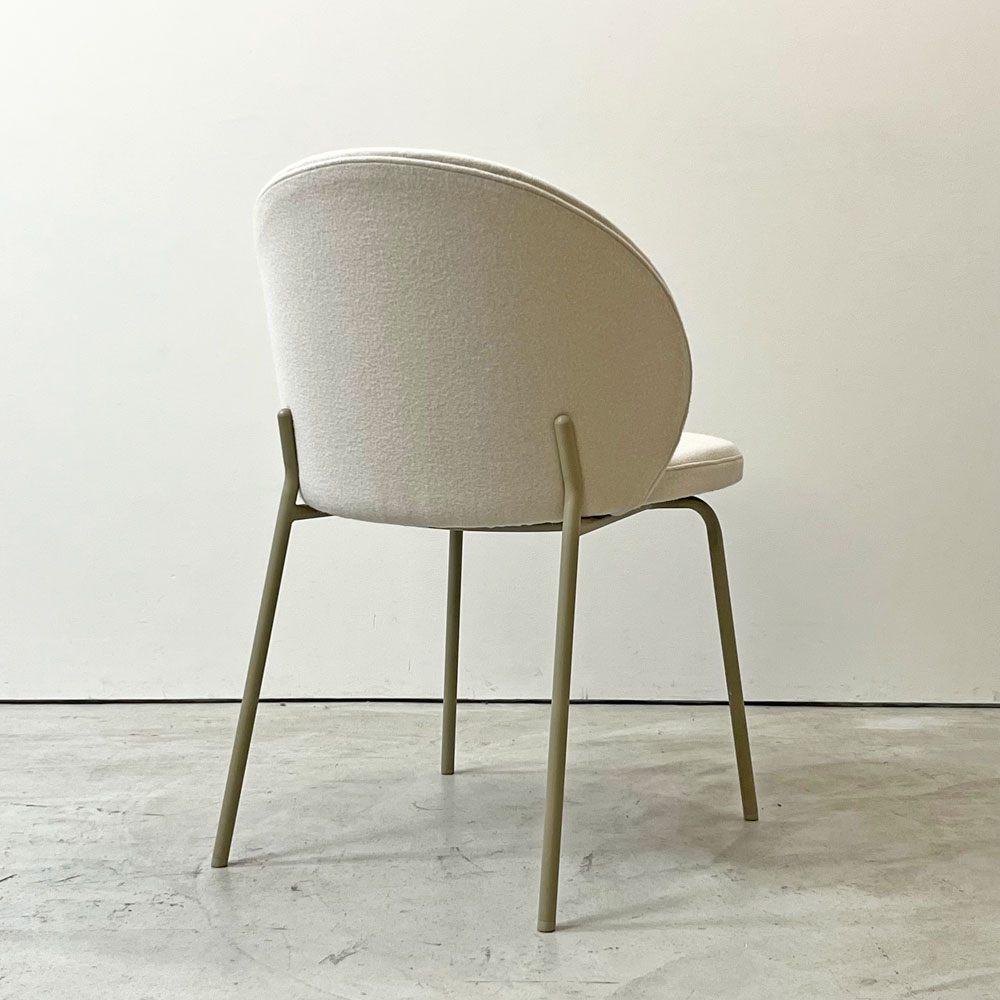 ボーコンセプト BoConcept プリンストン Princeton ダイニングチェア ベージュ ファブリック メタル脚 マットアッシュグレーラッカー仕上げ B ●