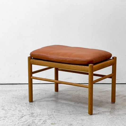 カールハンセン＆サン Carl Hansen & Son コロニアルフットスツール OW149F オーク材オイル仕上げ THOR307 ライトブラウンレザー オーレ・ヴァンシャー ●