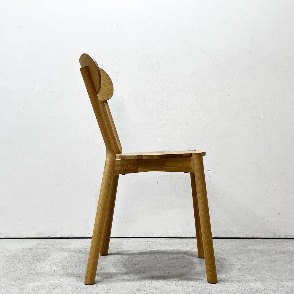 カリモクニュースタンダード KARIMOKU NEW STANDARD キャストールチェア CASTOR CHAIR ピュアオーク PURE OAK スタッキング 国産オーク無垢材 ビッグゲーム BIG-GAME 定価￥47,300- ●