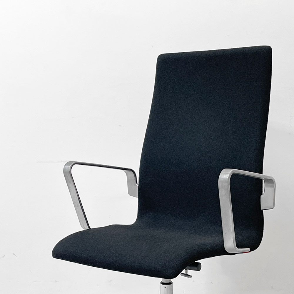 フリッツハンセン Fritz Hansen オックスフォード OXFORD チェア アームチェア ハイバック キャスター 昇降機能 ブラック アルネ・ヤコブセン 2008年製 ●