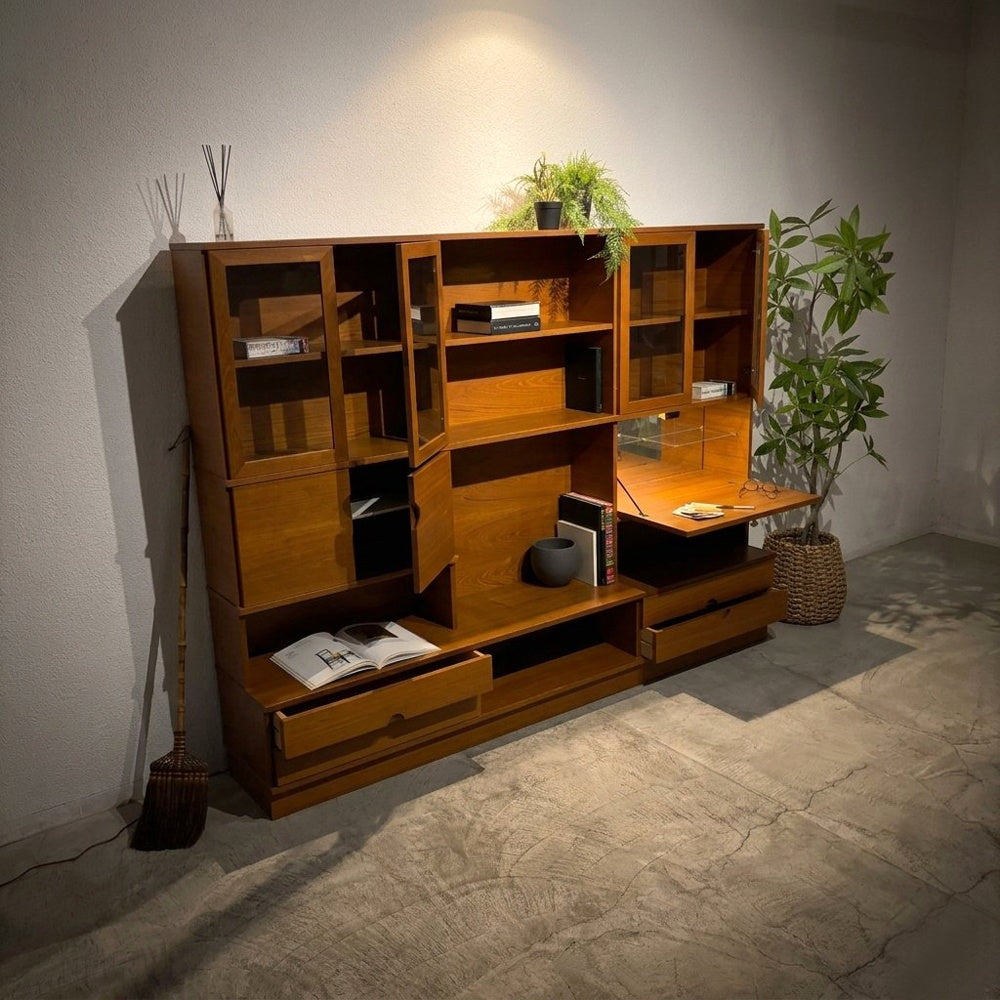 ヴィルカ VILKA Optimus チーク材 キャビネット W218.5cm Pertti Salmi フィンランド ビンテージ 北欧家具 ミッドセンチュリー 収納家具 ライティングビューロー セクレタリーブックケース リビングボード ホームバー キャビネット 〓