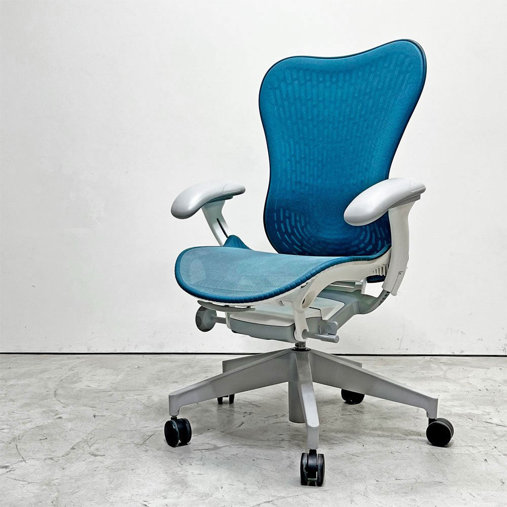 ハーマンミラー Herman Miller ミラ2 Mirra2 オフィスチェア デスクチェア ブルー×ホワイト メッシュシート スタジオ7.5 MRF123AWAF  ●