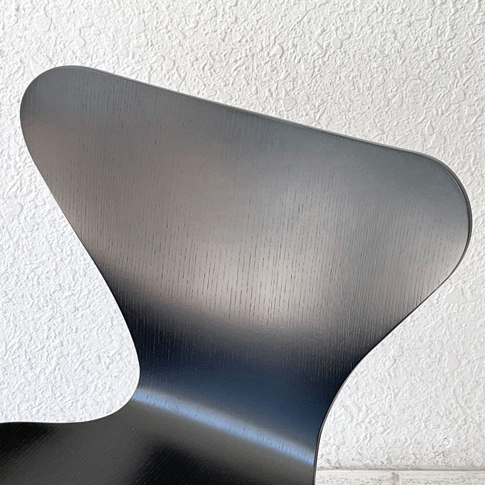 フリッツハンセン Fritz Hansen セブンチェア ダイニングチェア カラードアッシュ ブラック アルネ・ヤコブセン 北欧 デンマーク 定価￥76,780- 美品 A ◇