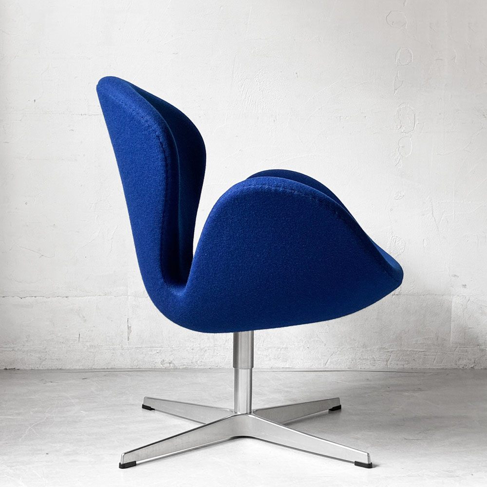 フリッツハンセン Fritz Hansen スワンチェア SWAN ラウンジチェア イージーチェア ブルー ファブリック アルネ・ヤコブセン ミッドセンチュリー 北欧家具 ★